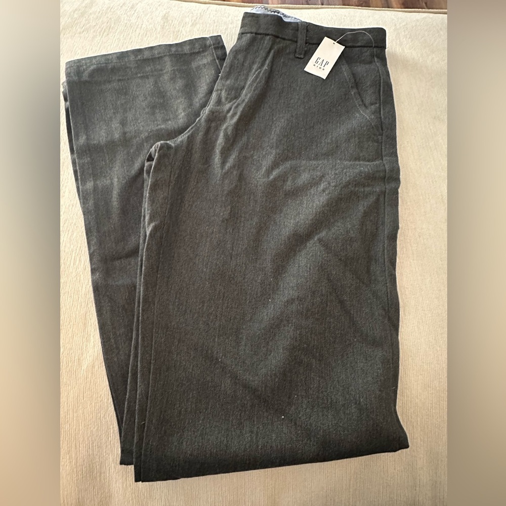 Boys gray dress pants. NWT